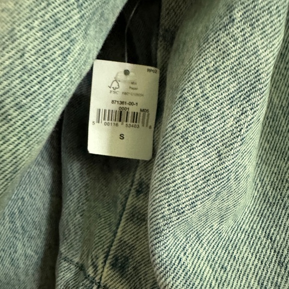 Gap Cinched Oversized Denim Jacket - Picture 10 of 10